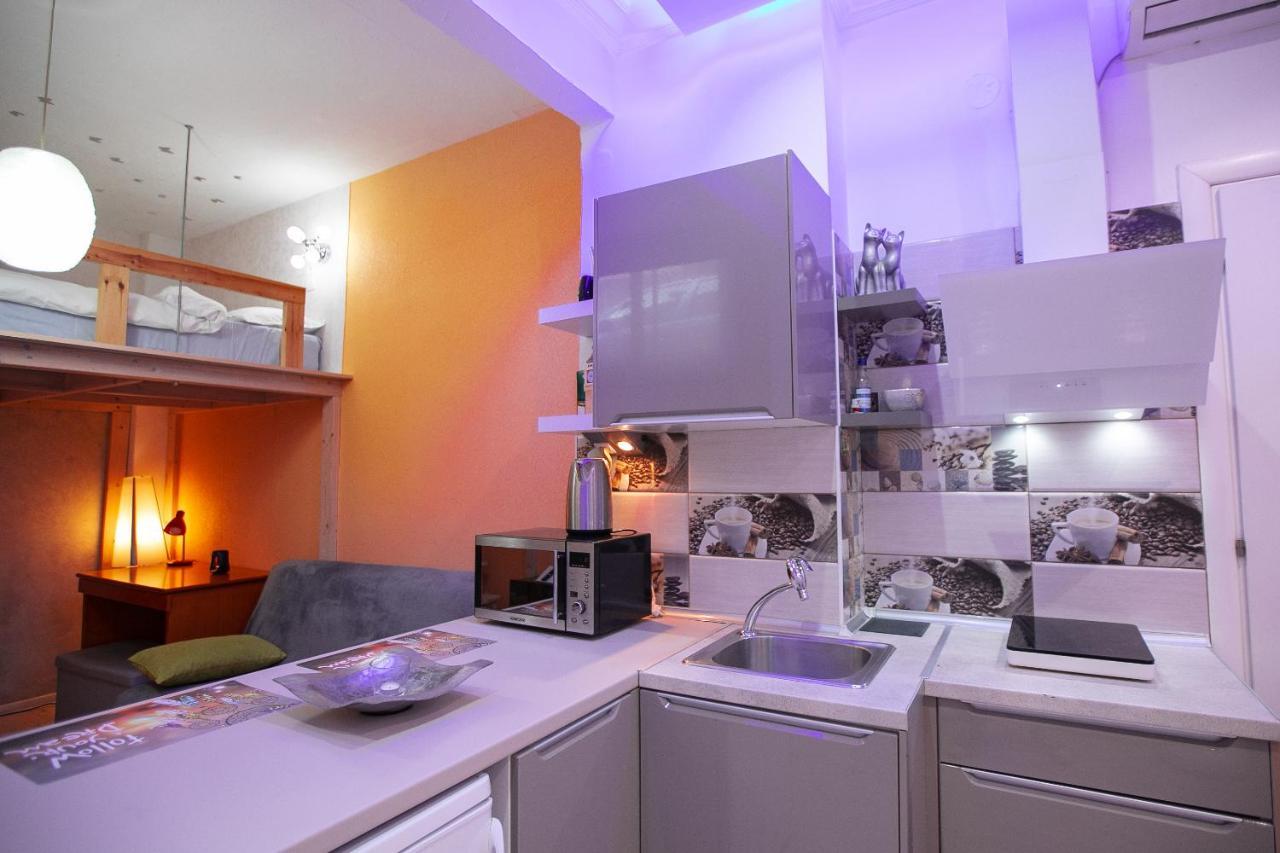 شقة Orange And Blue Studio Downtown 5 Min From White Tower سالونيك المظهر الخارجي الصورة